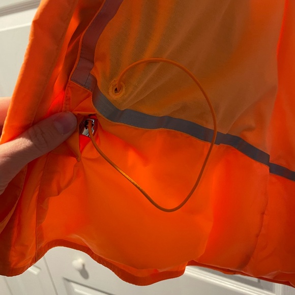 Lululemon Run: Make it Rain Jacket - Picture 8 of 13